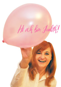 Judith mit Luftballon